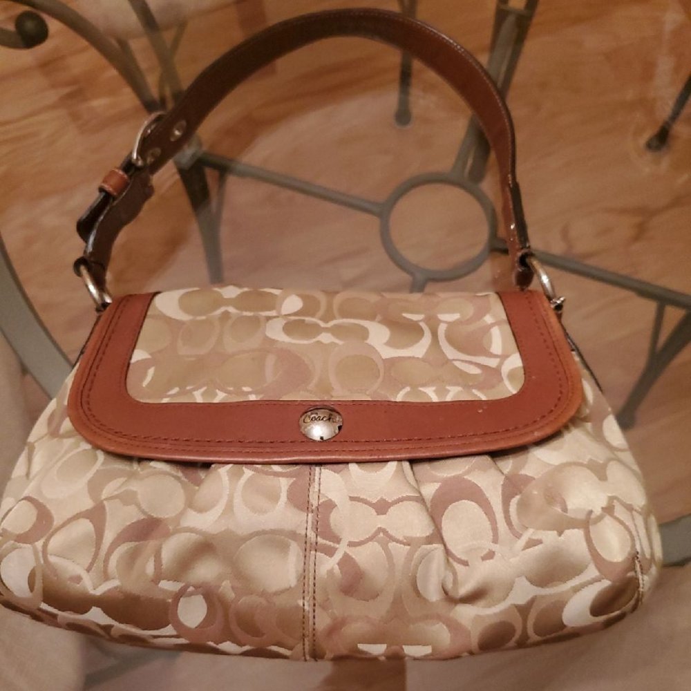 Coach Shoulder Bags
